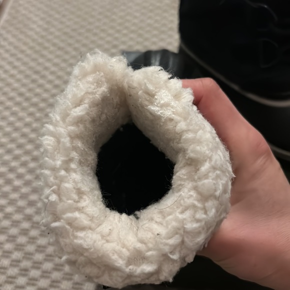 Sorel Yoot pac black. Size 10 - Picture 4 of 6